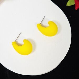 Bright Yellow Chunky Teardrop Acrylic Stud Earrings | Puffy Water Drop Dome Y2K